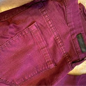Size small BlankNYC plum colored skinny jeans